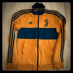 Boys Juventus adidas soccer zip up top.
